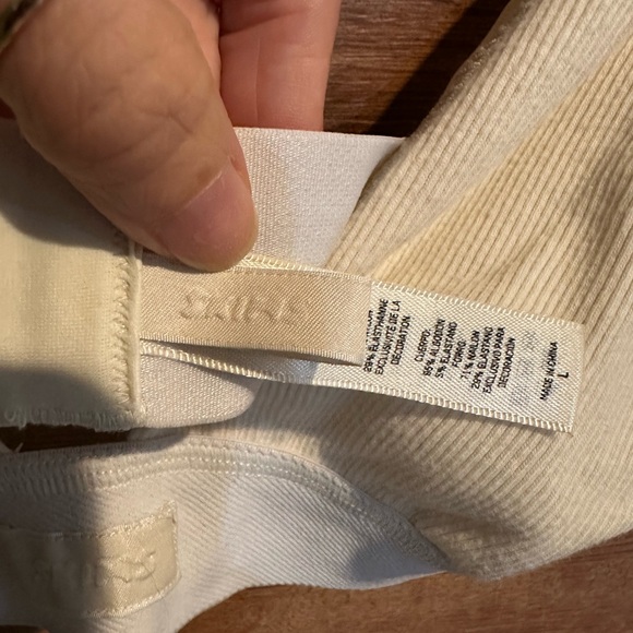 Plunge Bralette - Picture 3 of 3